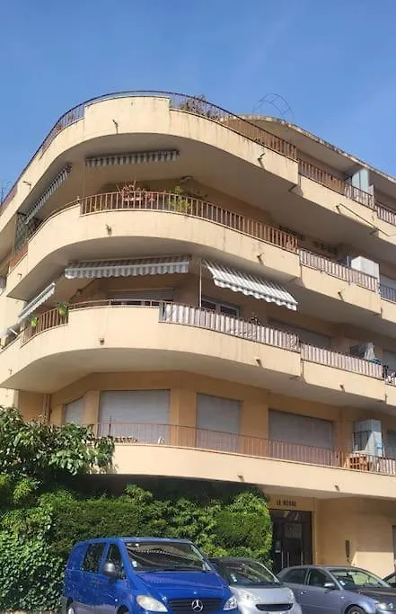 Romantic 1Br Escape With Sun-Rooftop Terrace Nice