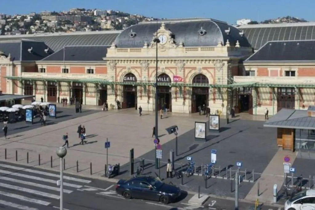 Romantic 1Br Escape With Sun-Rooftop Terrace Nice France
