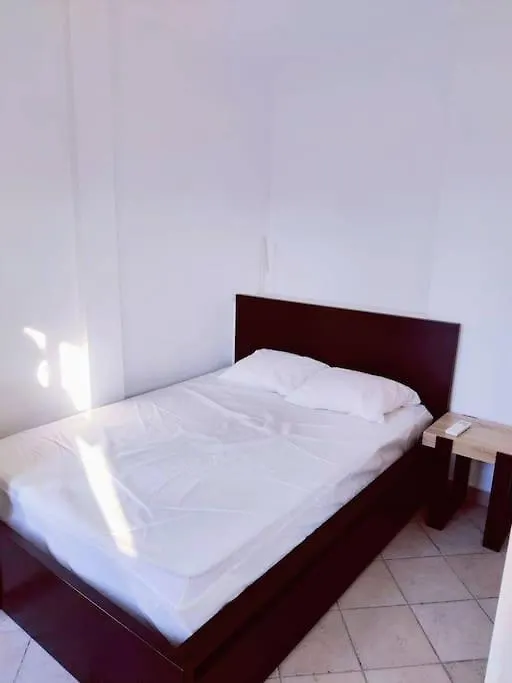 Romantic 1Br Escape With Sun-Rooftop Terrace Nice Apartment