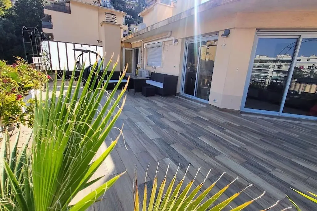 Romantic 1Br Escape With Sun-Rooftop Terrace Nice